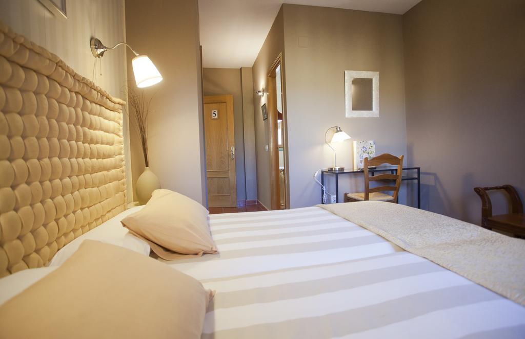 Hotel Rural El Yantar De Gredos San Martin del Pimpollar Luaran gambar